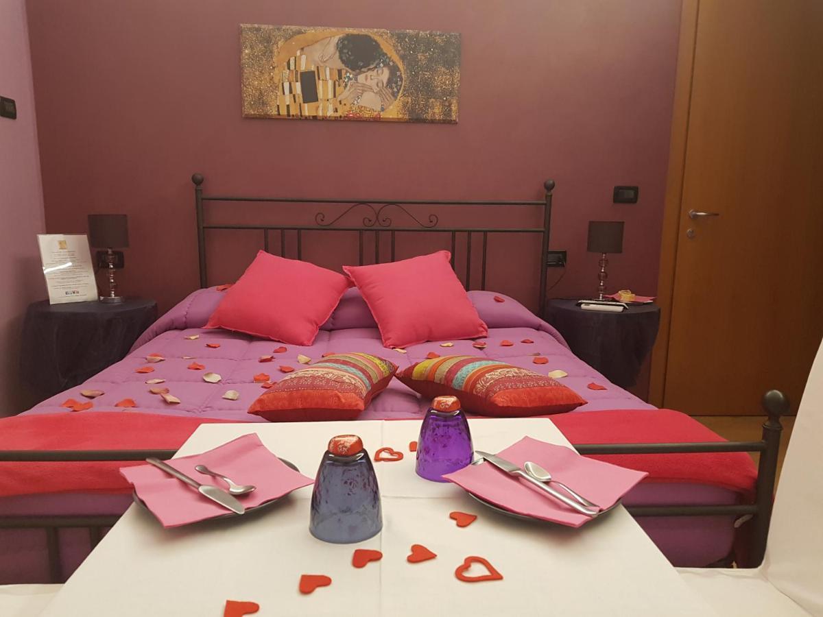 Bed and Breakfast Ghiro Ghiotto Pietra Ligure Zewnętrze zdjęcie