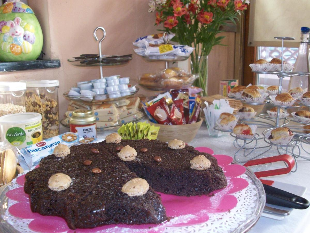 Bed and Breakfast Ghiro Ghiotto Pietra Ligure Zewnętrze zdjęcie
