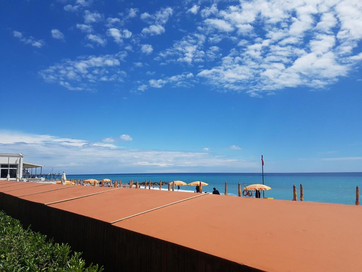 Bed and Breakfast Ghiro Ghiotto Pietra Ligure Zewnętrze zdjęcie